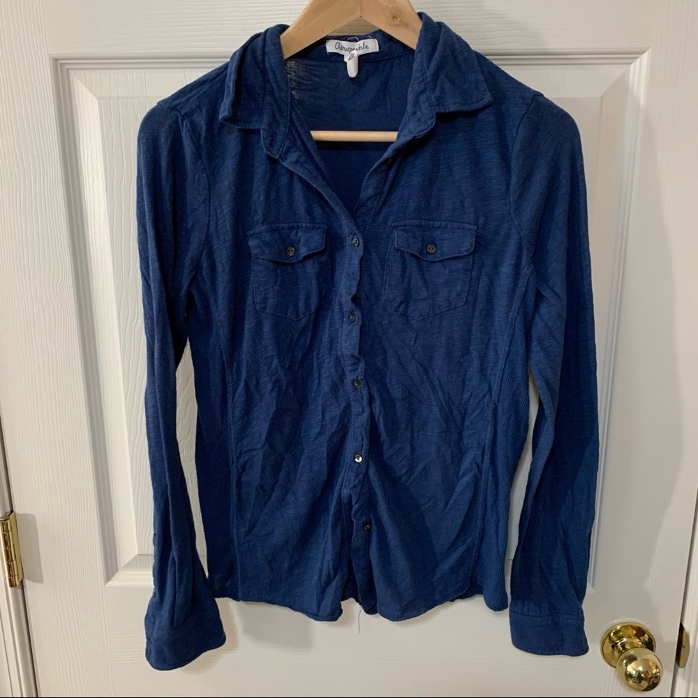 EUC Aeropostale Lightweight Button-up Shirt